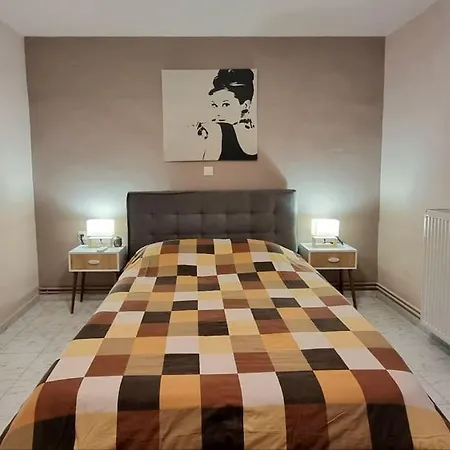 Βίλα Little Village Trikala *